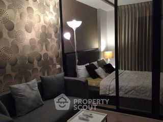 À vendre 1 chambre condo à Din Daeng, Bangkok