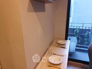 À vendre 1 chambre condo à Din Daeng, Bangkok