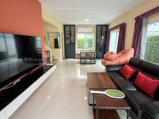 À louer 3 chambres maison à Bang Phli, Samut Prakan