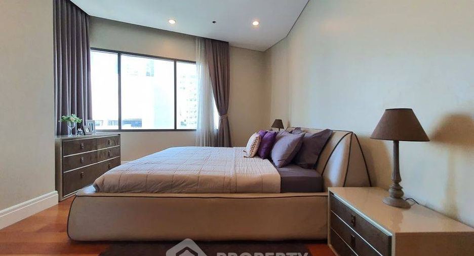 For sale 1 bed condo in Khlong Toei, Bangkok