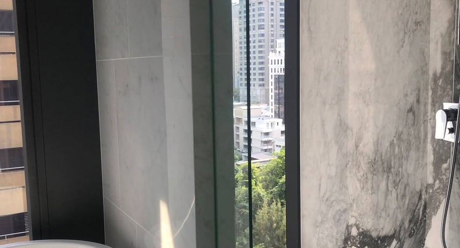 For sale 1 bed condo in Pathum Wan, Bangkok