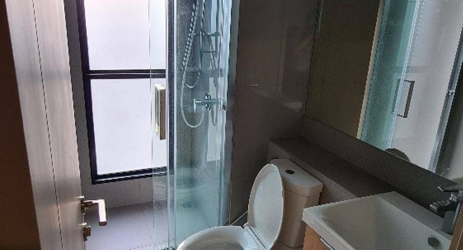 Condo en venta de 2 habitaciones en Bangkok Yai, Bangkok