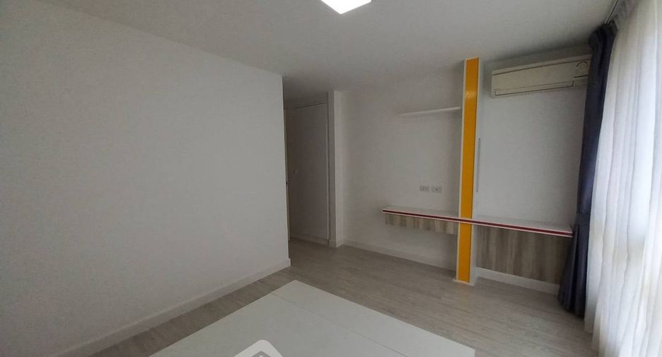 Condo en venta de 2 habitaciones en Bang Na, Bangkok