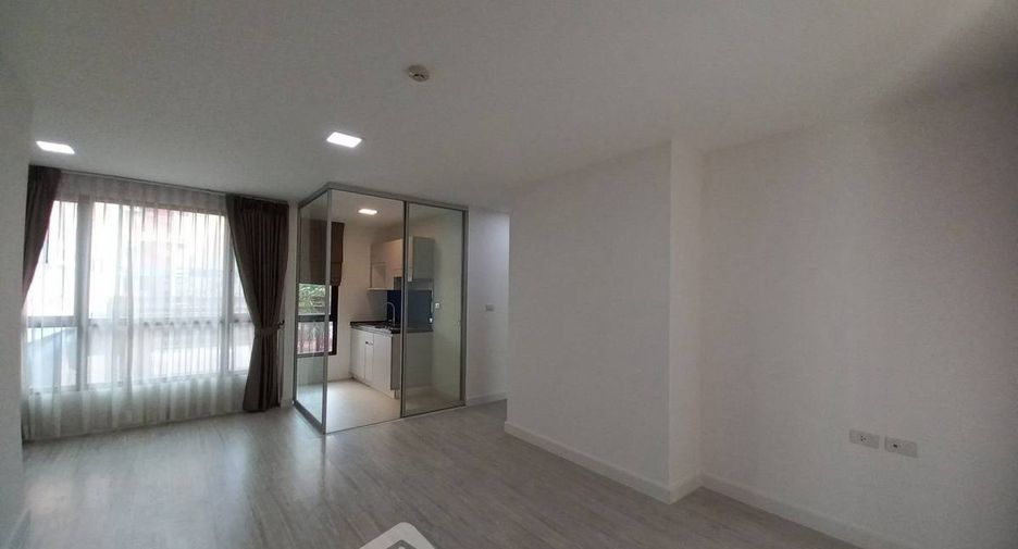 Condo en venta de 2 habitaciones en Bang Na, Bangkok