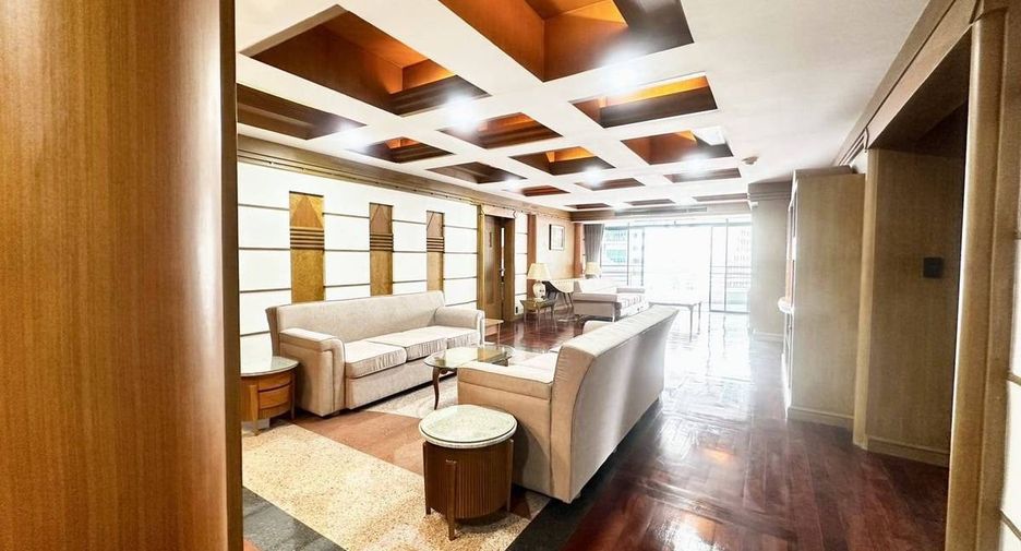 For rent and for sale 4 bedrooms condo in Khlong Toei, Bangkok