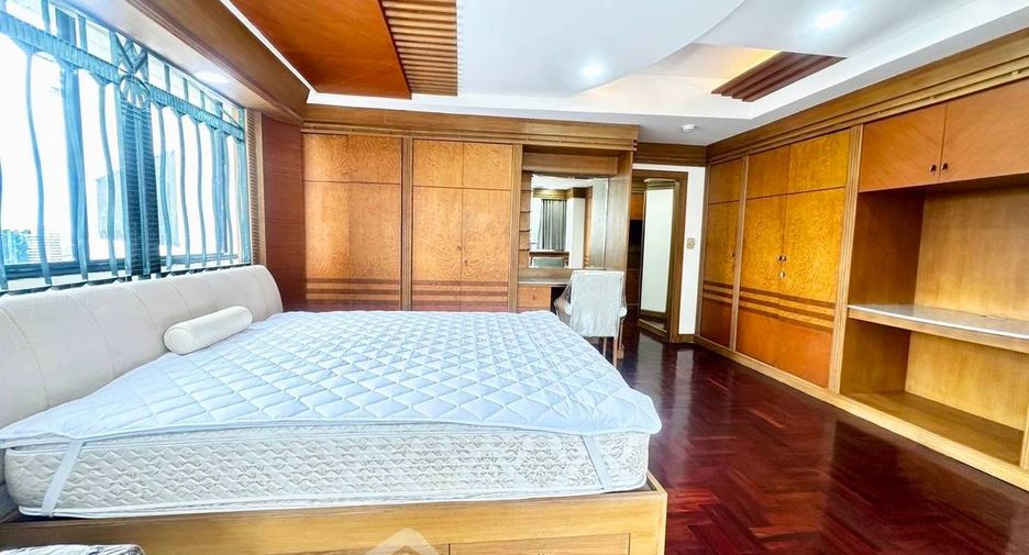 For rent and for sale 4 bedrooms condo in Khlong Toei, Bangkok