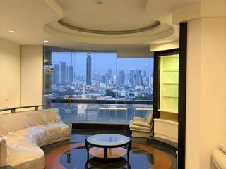For rent 3 bedrooms condo in Bang Rak, Bangkok