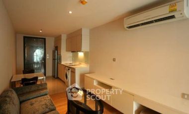 À louer 1 chambre condo à Watthana, Bangkok