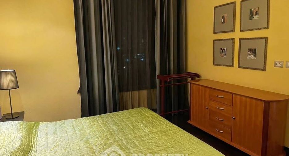 Wohnung zur Miete mit 3 Zimmer in Khlong Toei, Bangkok