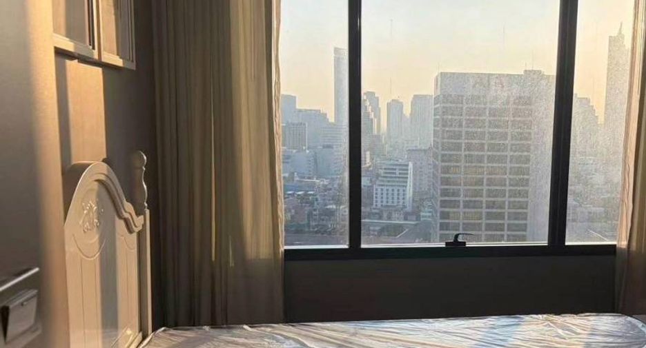 For rent 2 bedrooms condo in Bang Rak, Bangkok
