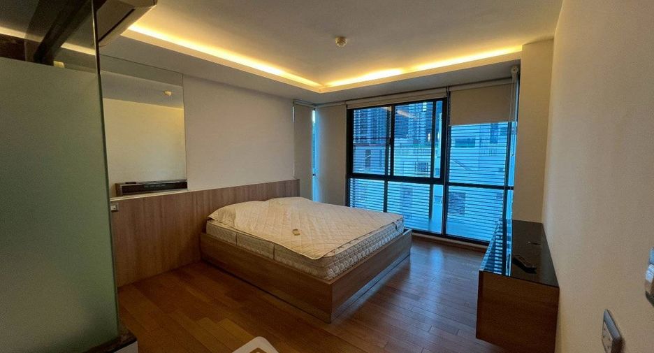 Condo en alquiler de 2 habitaciones en Watthana, Bangkok