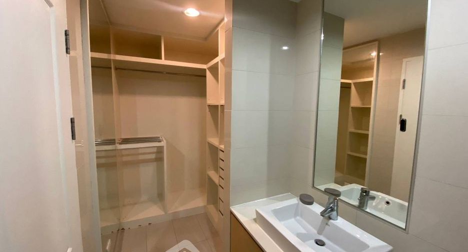 Condo en alquiler de 1 habitaciones en Watthana, Bangkok