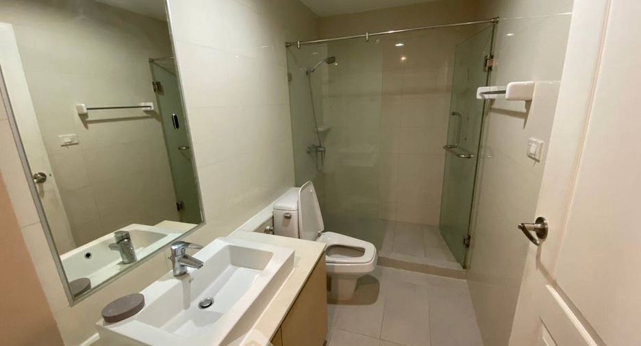 Condo en alquiler de 1 habitaciones en Watthana, Bangkok