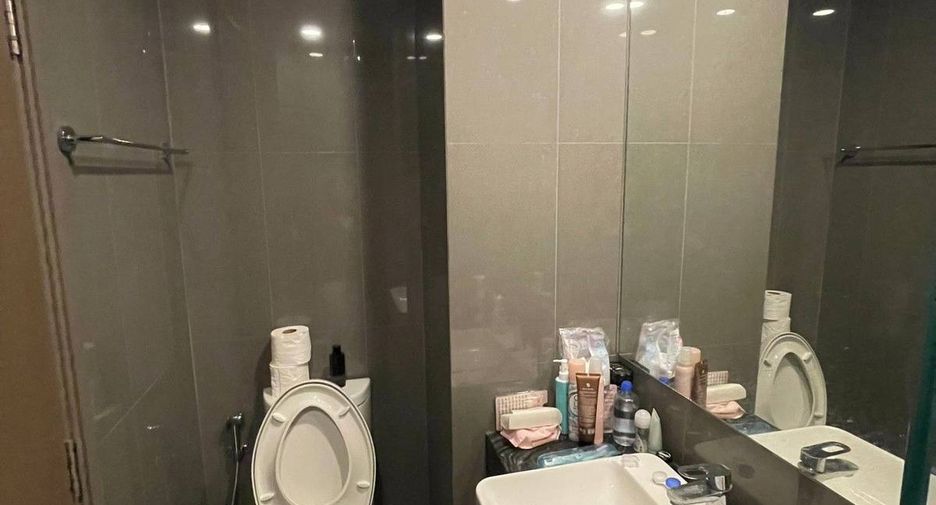 For rent 1 bed condo in Bang Rak, Bangkok