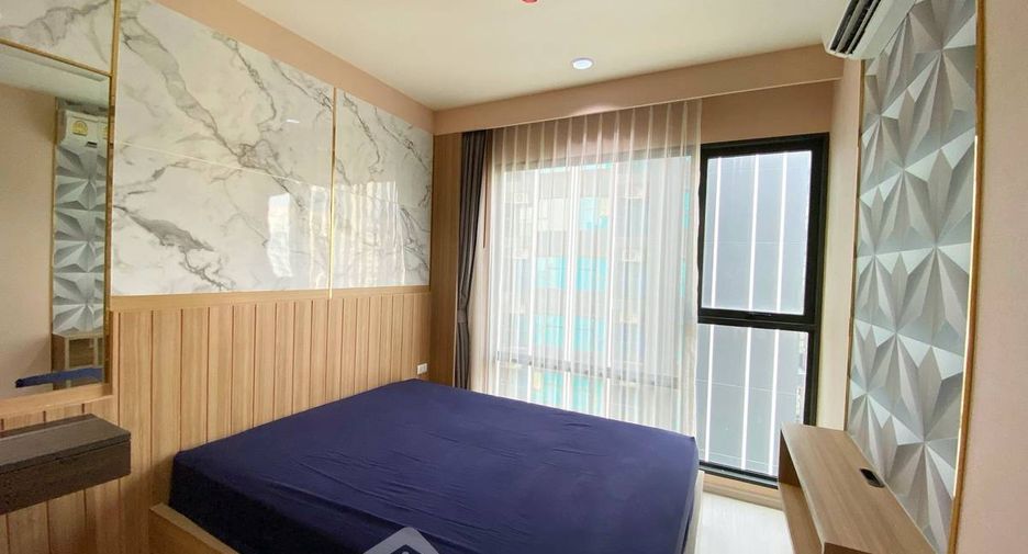 For rent 2 bedrooms condo in Huai Khwang, Bangkok
