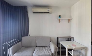 For rent 2 bedrooms condo in Huai Khwang, Bangkok
