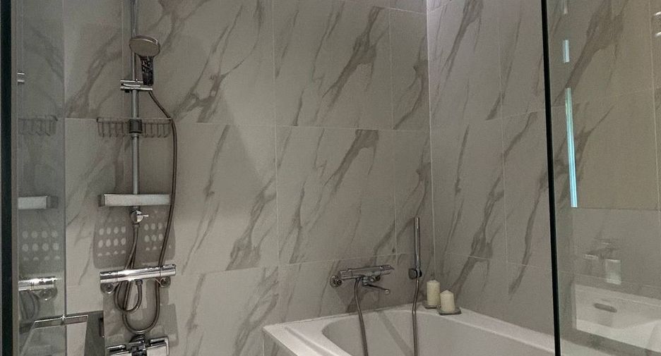 For rent 1 bed condo in Watthana, Bangkok