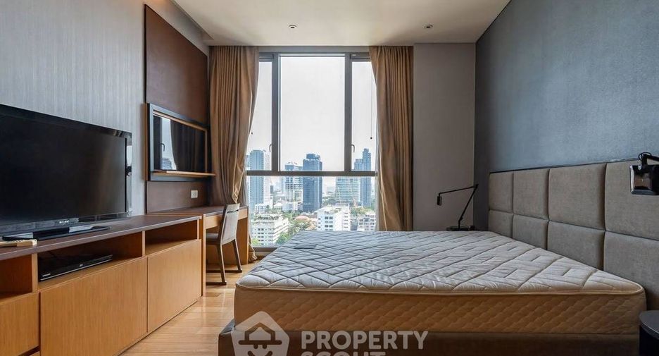 For rent and for sale 2 bedrooms condo in Khlong Toei, Bangkok