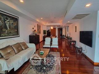 For sale 2 ベッドルーム condo in Dusit, Bangkok