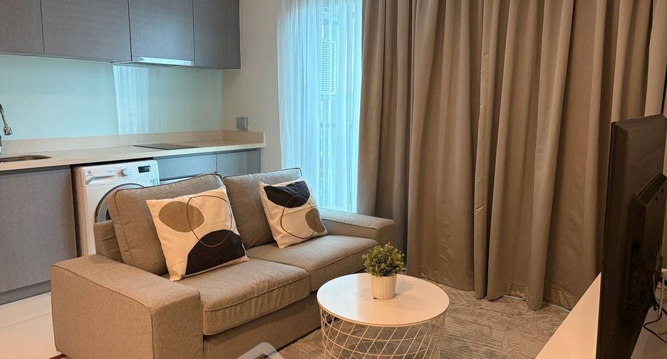 For rent and for sale 1 bed condo in Khlong Toei, Bangkok