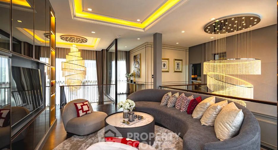 Casa en venta de 4 habitaciones en Bang Khae, Bangkok