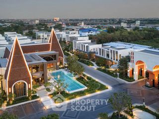 Casa en venta de 4 habitaciones en Sai Mai, Bangkok
