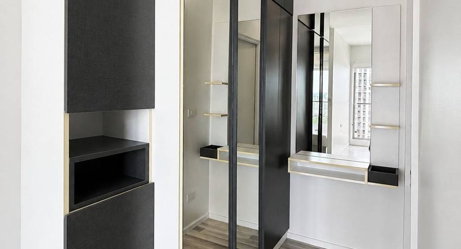 For rent そして for sale 2 ベッドルーム condo in Thon Buri, Bangkok