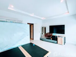 For rent 3 bedrooms townhouse in Thalang, Phuket