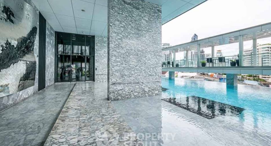For sale 1 bed condo in Khlong Toei, Bangkok