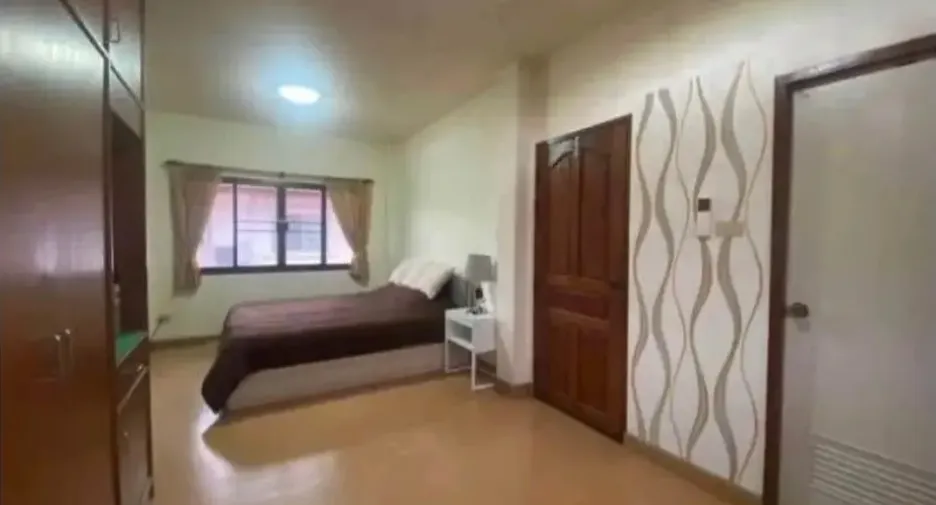 For rent 3 bedrooms house in San Sai, Chiang Mai