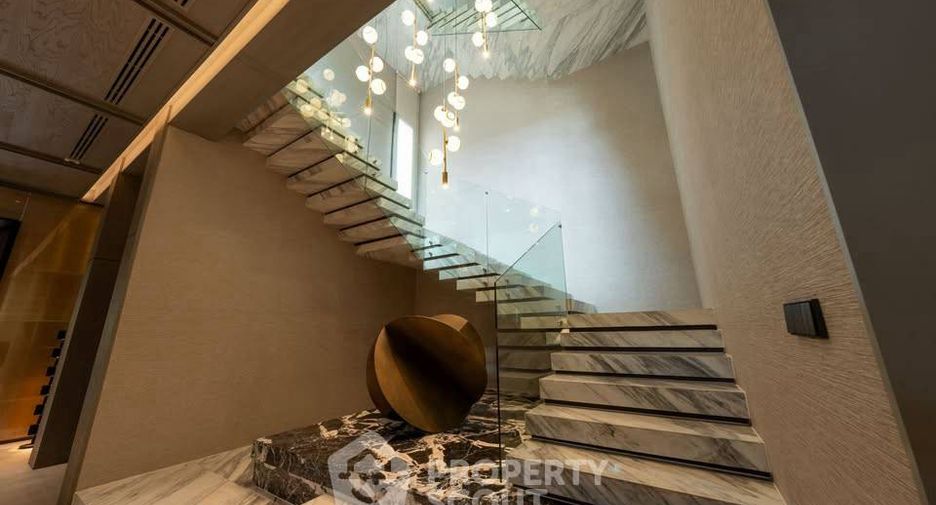 Casa en venta de 5 habitaciones en Bang Sue, Bangkok