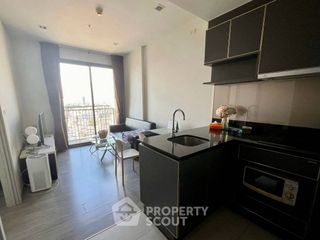 Wohnung zum Kauf mit 1 Zimmer in Khlong San, Bangkok