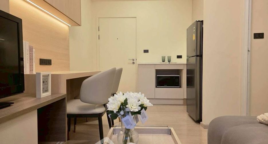 For sale 1 bed condo in Huai Khwang, Bangkok