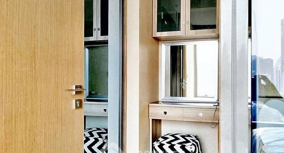 For sale 1 bed condo in Watthana, Bangkok