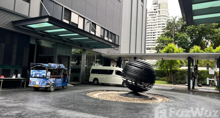 For sale 2 bedrooms condo in Watthana, Bangkok