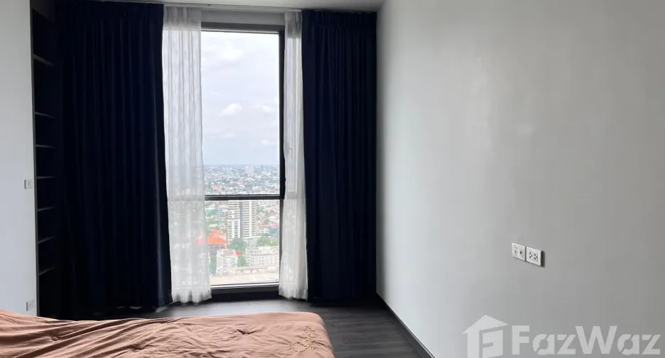 For sale 2 bedrooms condo in Watthana, Bangkok