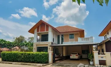 For rent 5 bedrooms house in Saraphi, Chiang Mai