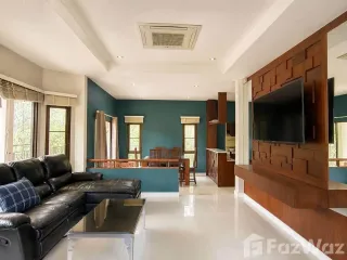 For rent 5 bedrooms house in Saraphi, Chiang Mai