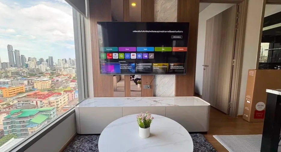 For rent 2 bedrooms condo in Watthana, Bangkok