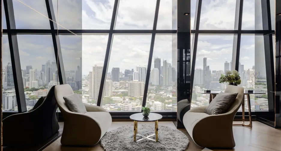 Wohnung zum Kauf und zur Miete mit 1 Zimmer in Khlong Toei, Bangkok