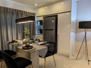 Reihenhaus zur Miete mit 4 Zimmer in Bang Lamung, Chonburi