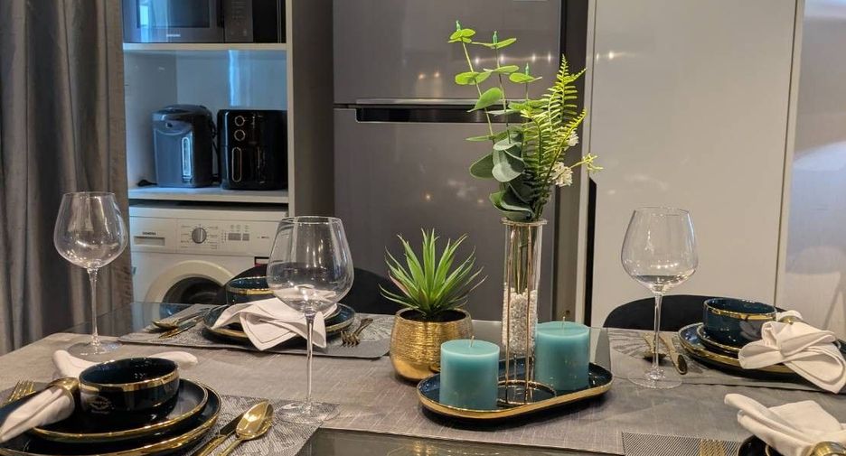 Reihenhaus zur Miete mit 4 Zimmer in Bang Lamung, Chonburi