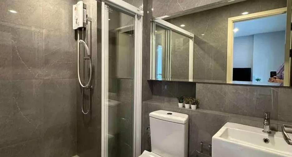 For rent 1 bed condo in Bang Na, Bangkok
