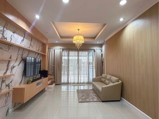 For rent 3 bedrooms townhouse in Lat Krabang, Bangkok