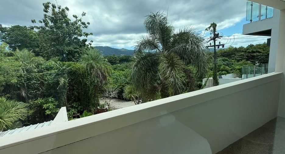 For sale and for rent 4 bedrooms villa in Kathu, Phuket