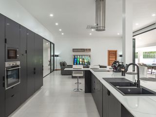 À vendre 4 chambres villa à Mueang Phuket, Phuket