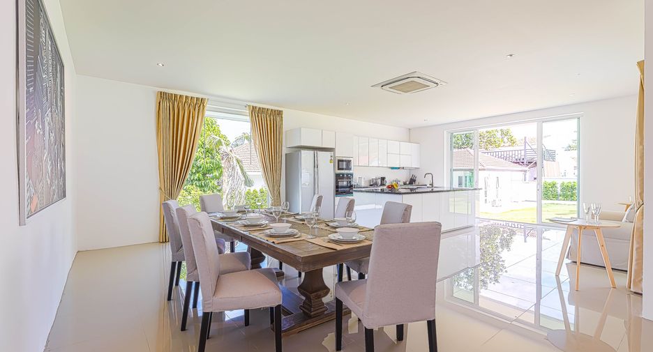 À vendre 6 chambres villa à Hua Hin, Prachuap Khiri Khan
