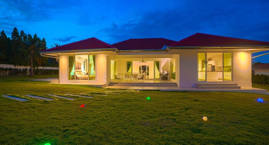 À vendre 6 chambres villa à Hua Hin, Prachuap Khiri Khan