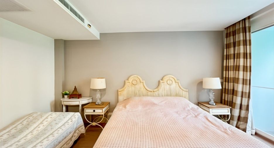 For sale 3 ベッドルーム condo in Hua Hin, Prachuap Khiri Khan