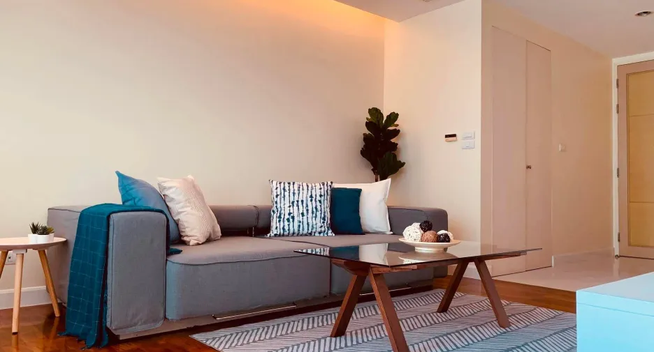 For rent 1 bed condo in Watthana, Bangkok